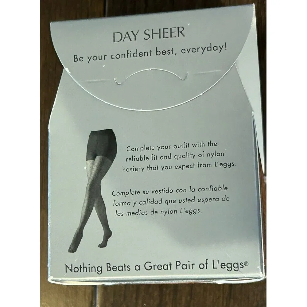 Leggs PANTYHOSE Nude Sheer Toe Size B 139 08 NEW‎